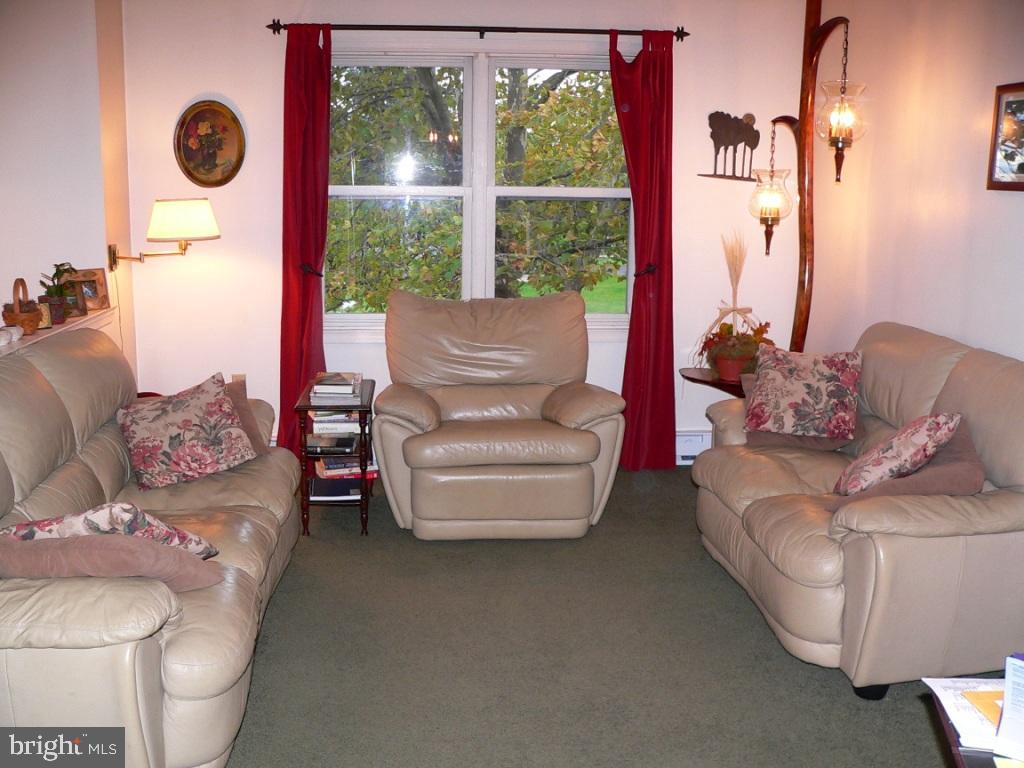 15 Allen Road Ephrata, PA 17522 - Photo 6 of 14 Gallery Image 6