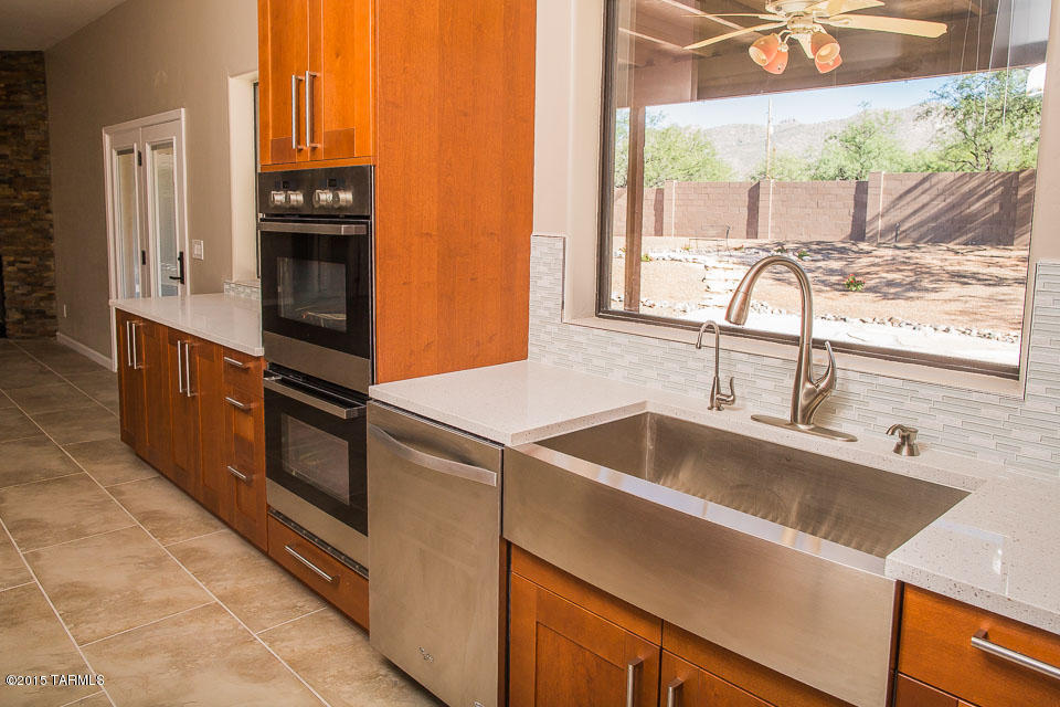 11525 East Limberlost Road Tucson, AZ 85749 - Photo 11 of 49 Gallery Image 11