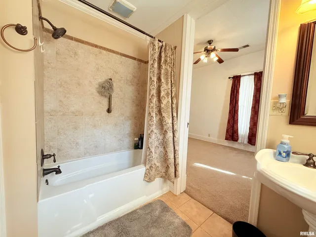 $94,000 | 18 South Mill Street, Harrisburg, IL 62946