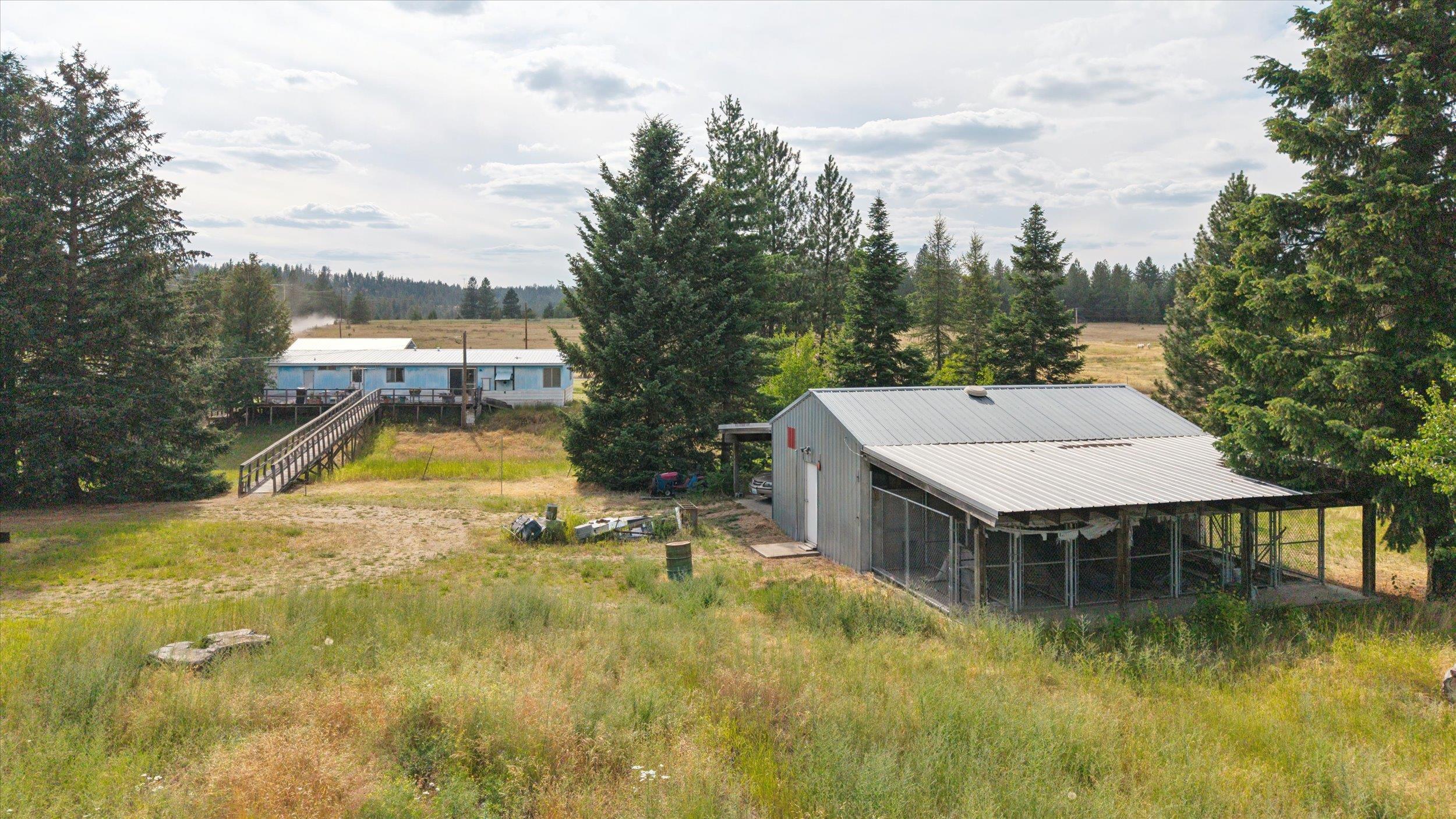10911 East Laurel Road Elk, WA 99009 - Photo 29 of 36