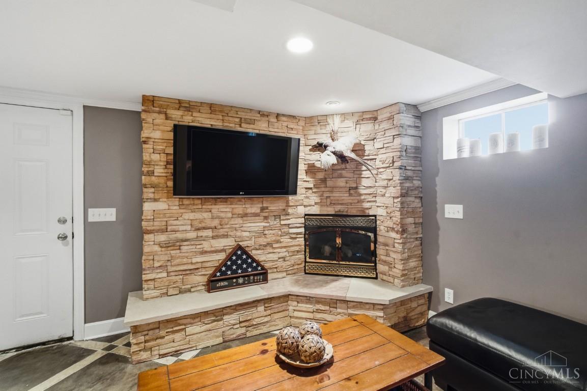 6046 Gaines Road Cincinnati, OH 45247 - Photo 58 of 78