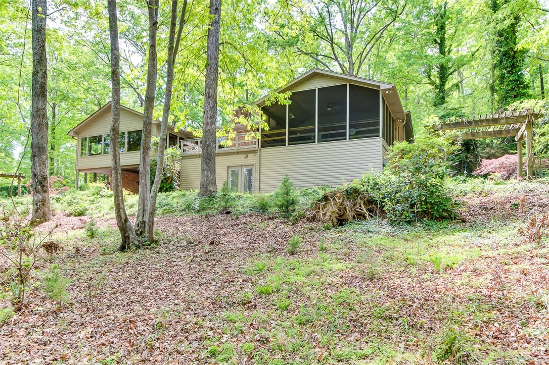 341 Forest Cove Road Anderson, SC 29626 - Photo 34 of 47 Gallery Image 34