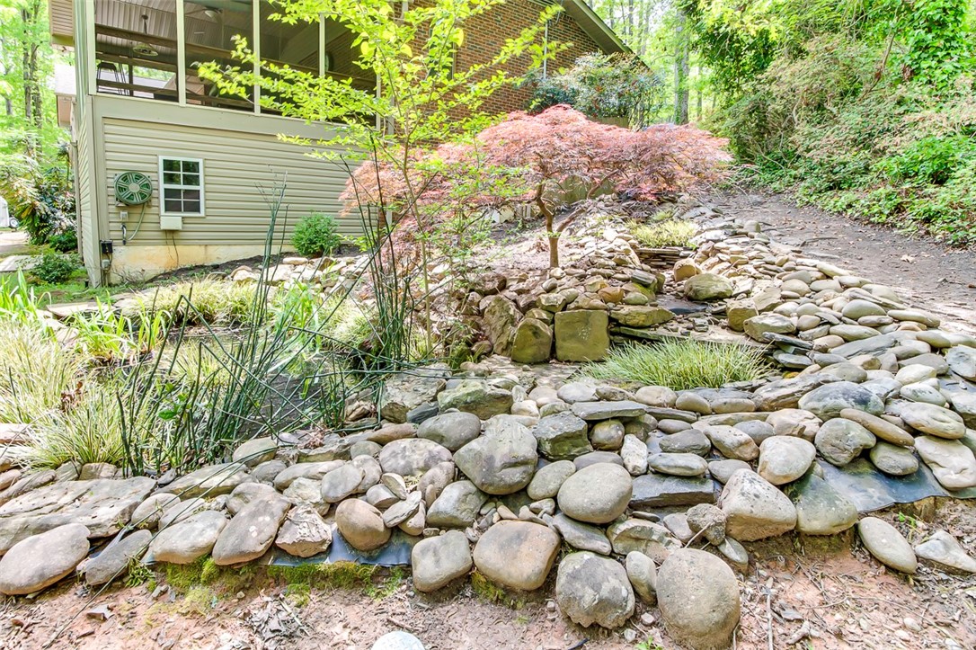 341 Forest Cove Road Anderson, SC 29626 - Photo 36 of 47 Gallery Image 36