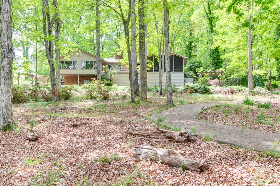 341 Forest Cove Road Anderson, SC 29626 - Photo 38 of 47 Gallery Image 38