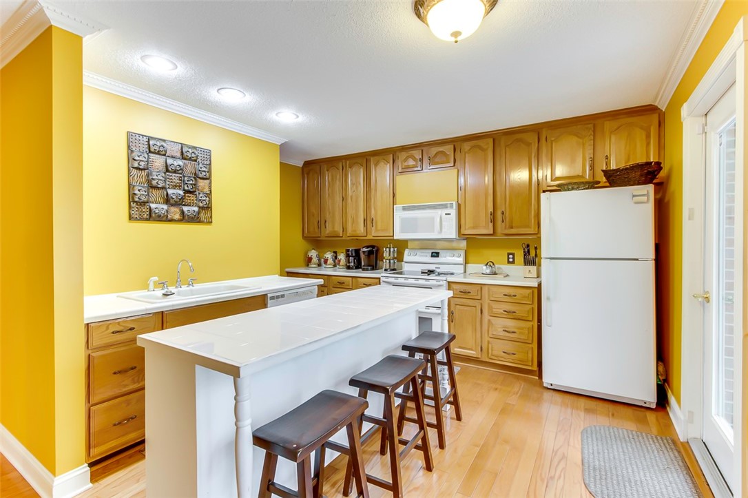 341 Forest Cove Road Anderson, SC 29626 - Photo 10 of 47 Kitchen