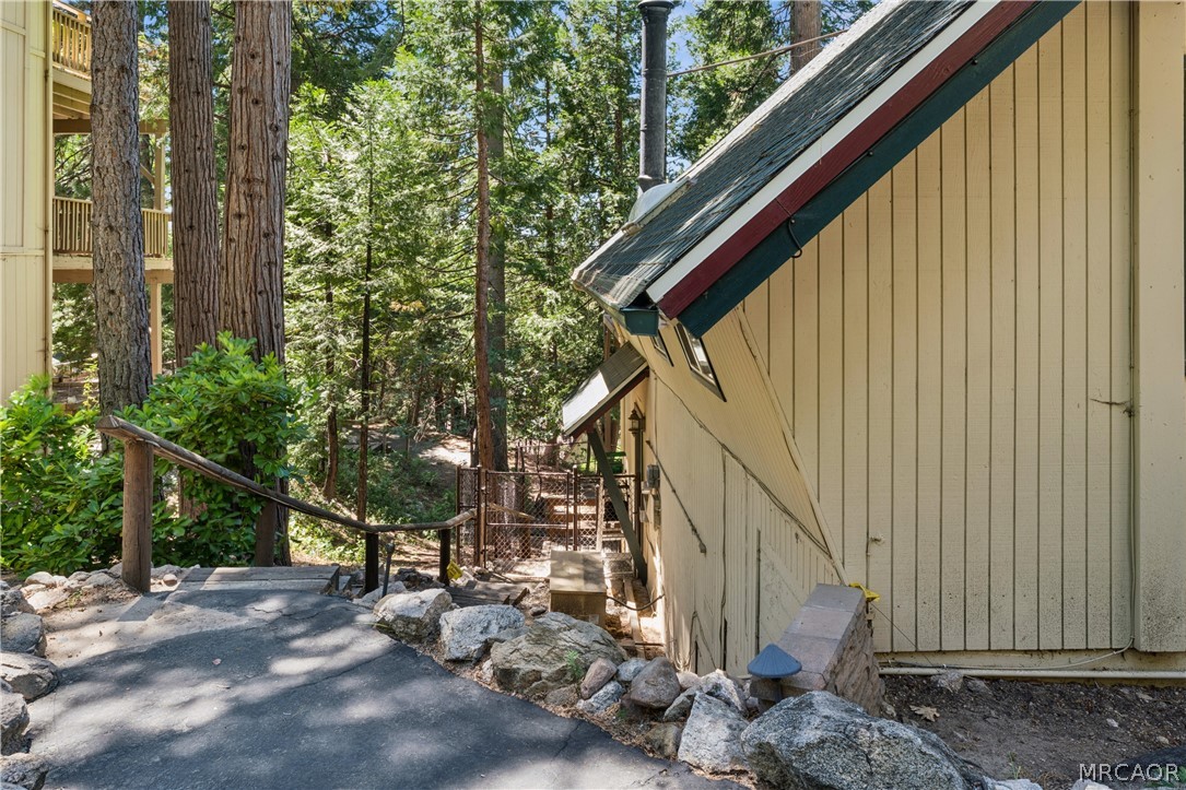111 Grizzly Road Lake Arrowhead, CA 92352 - Photo 53 of 57