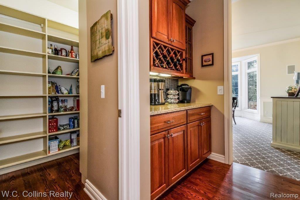 6960 Oakhurst Ridge Road Clarkston, MI 48348 - Photo 19 of 84 019-5976394-medium.jpg