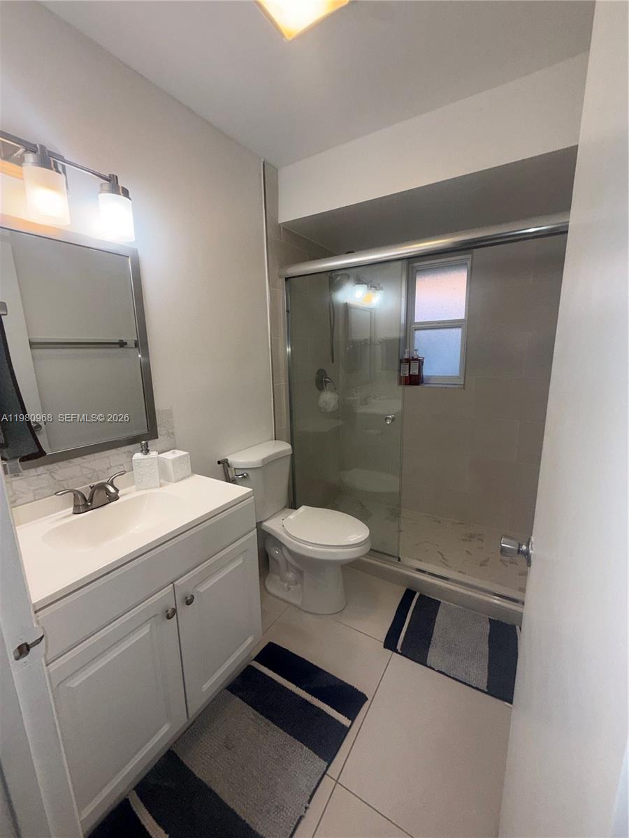 6937 Tiburon Circle, Unit 105 Boca Raton, FL 33433 - Photo 11 of 20 Gallery Image 11