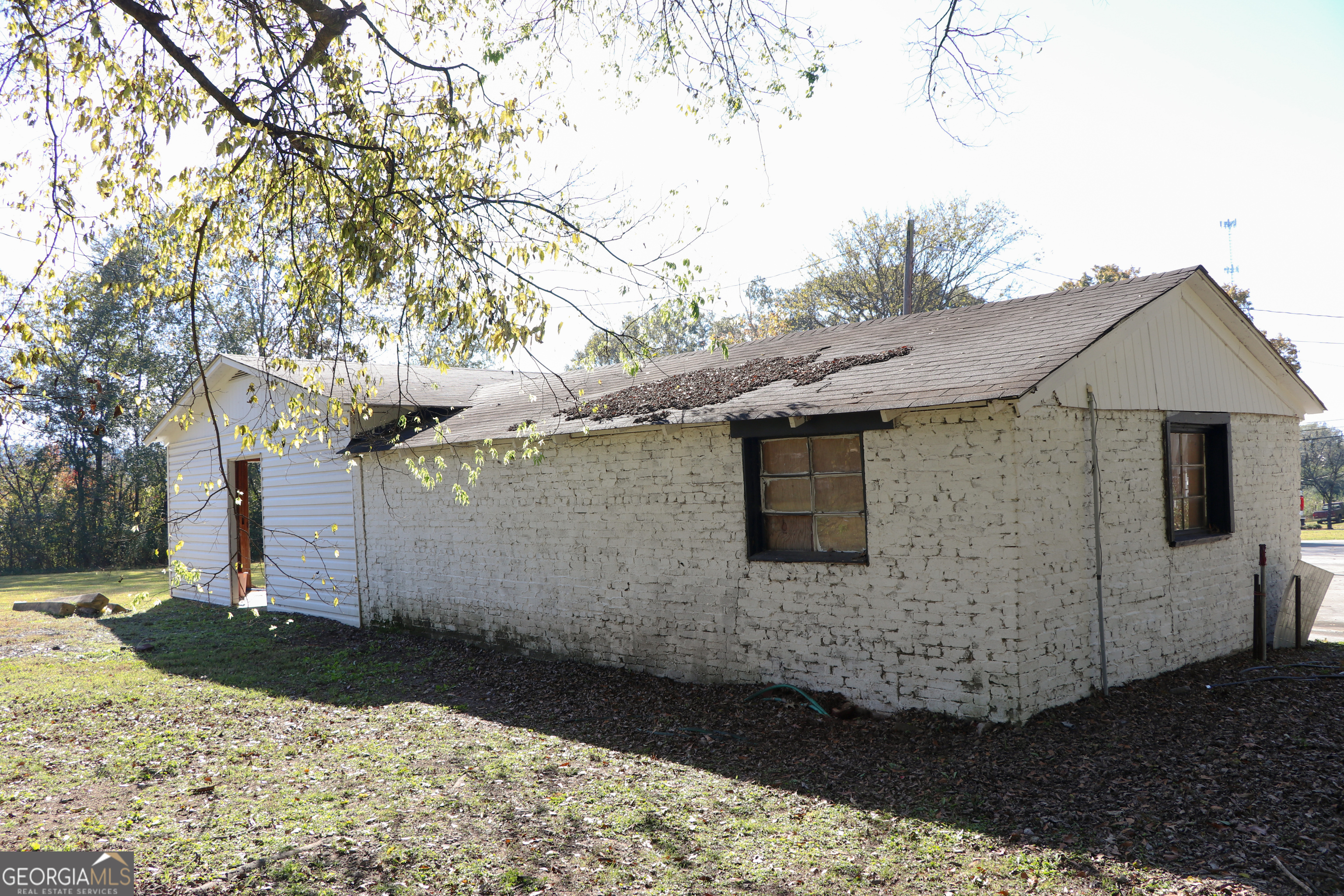 441 Lyerly Dam Road Lyerly, GA 30730 - Photo 13 of 80 a front view of a house with a yard
