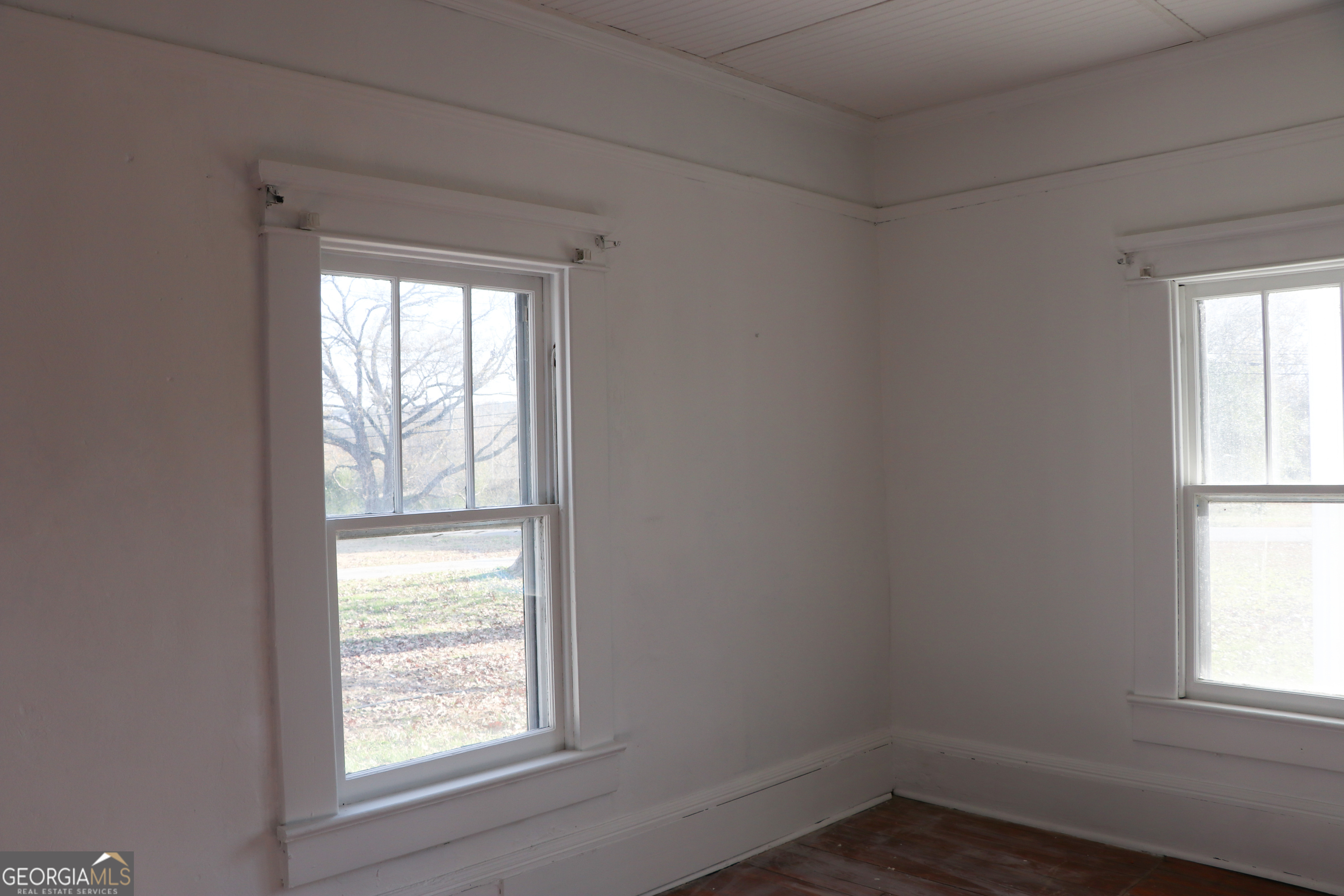 441 Lyerly Dam Road Lyerly, GA 30730 - Photo 21 of 80 an empty room with a window