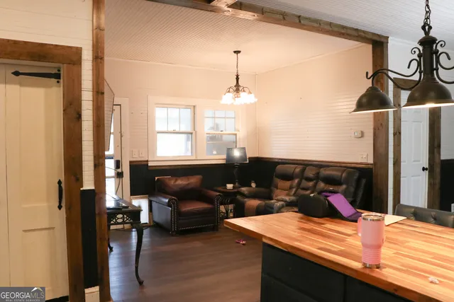 a view of an entryway