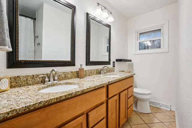 $2,950 | N45W24568 Lindsay Road, Pewaukee, WI 53072