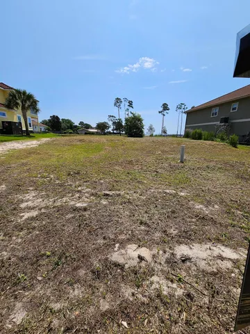 a view of building with an outdoor space
