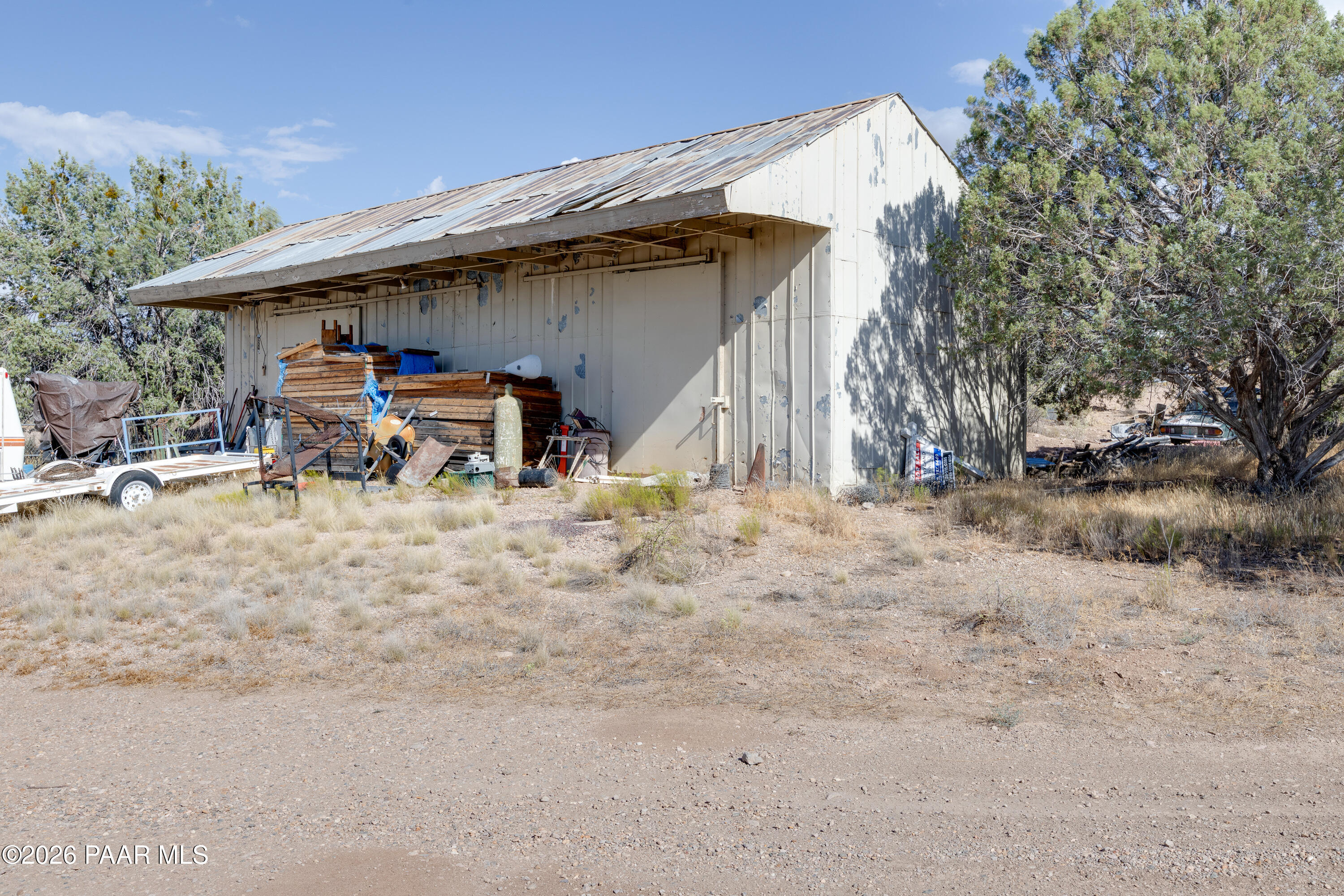 2500 West Gunsite Road Paulden, AZ 86334 - Photo 38 of 62 BARN 1