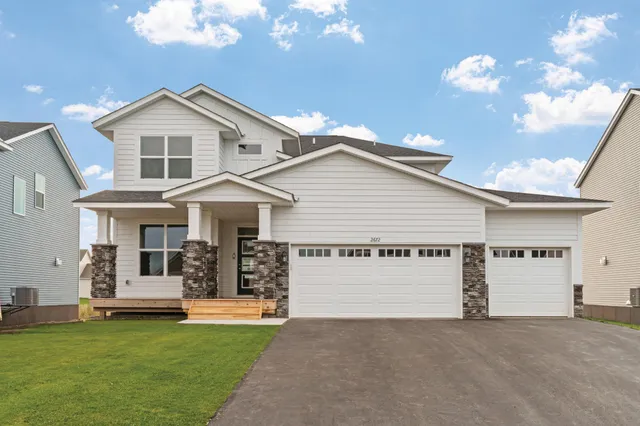 $459,900 | 908 Pine Vale Avenue, Somerset, WI 54025