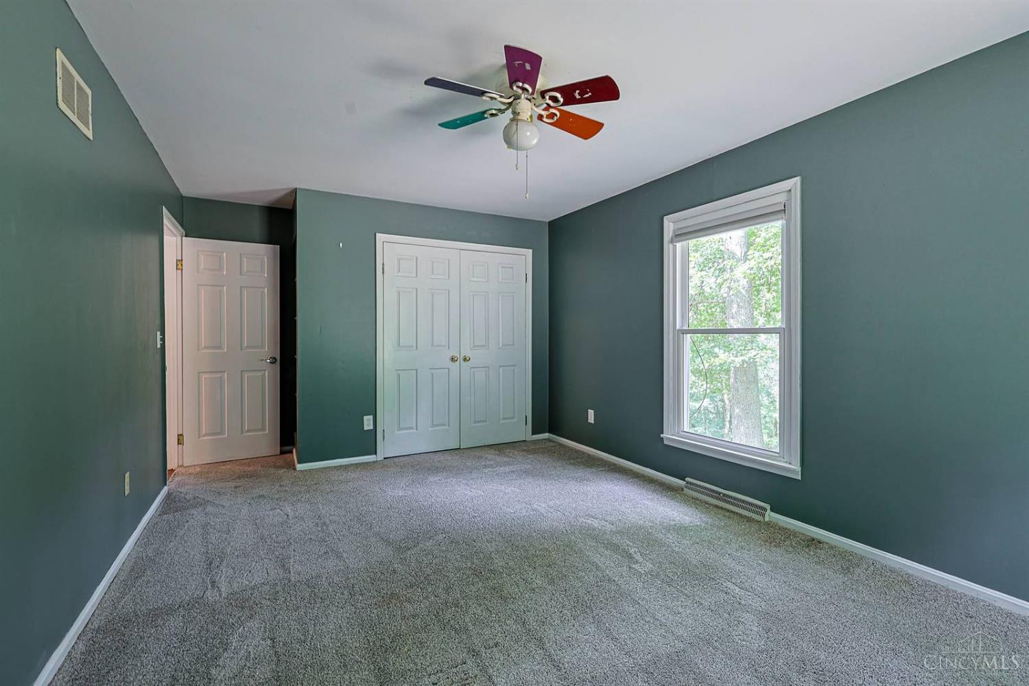 3304 Wagner Road Cincinnati, OH 45245 - Photo 27 of 69 Gallery Image 27