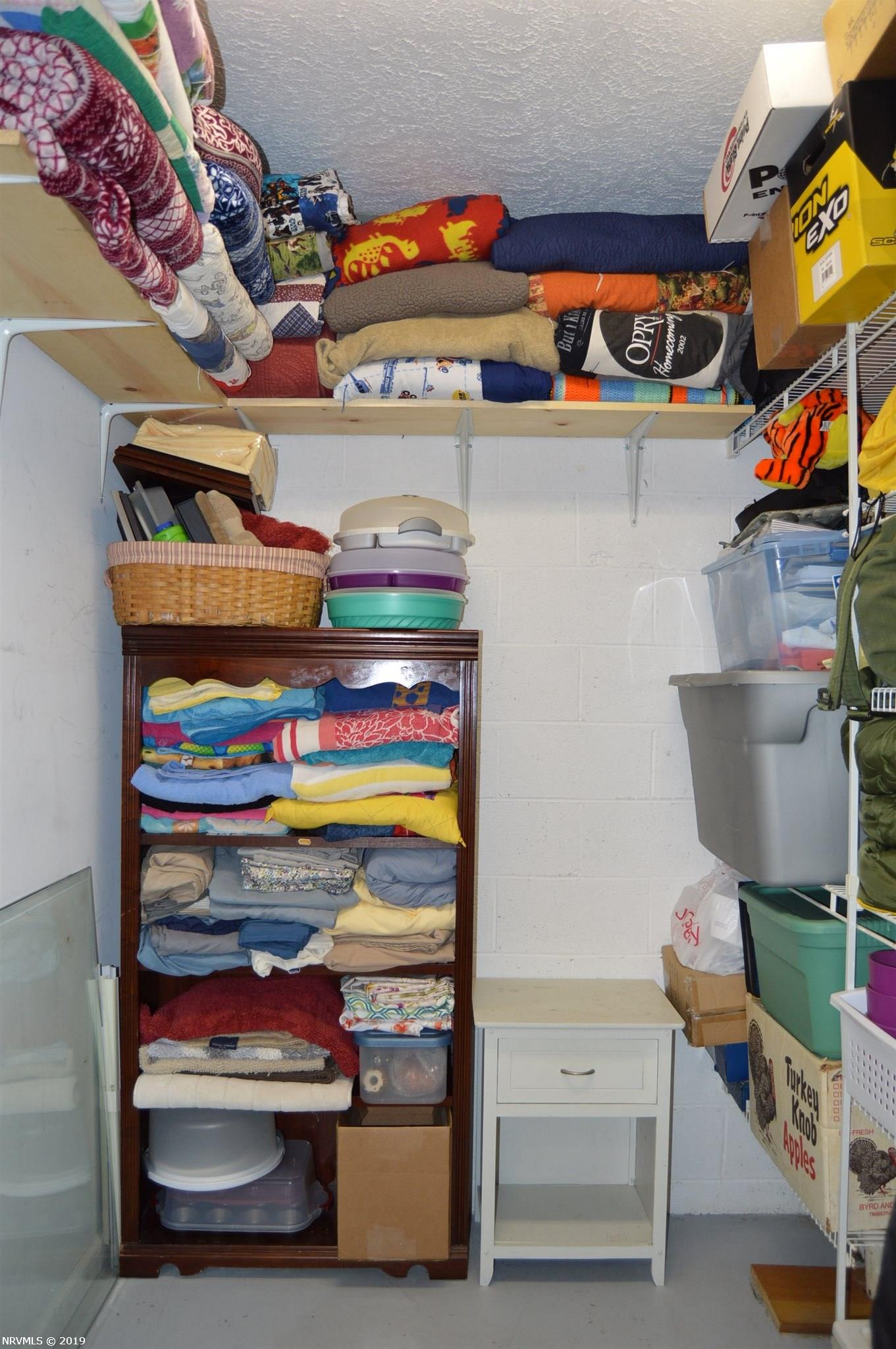 450 Reading Road Christiansburg, VA 24073 - Photo 36 of 57 Gallery Image 36