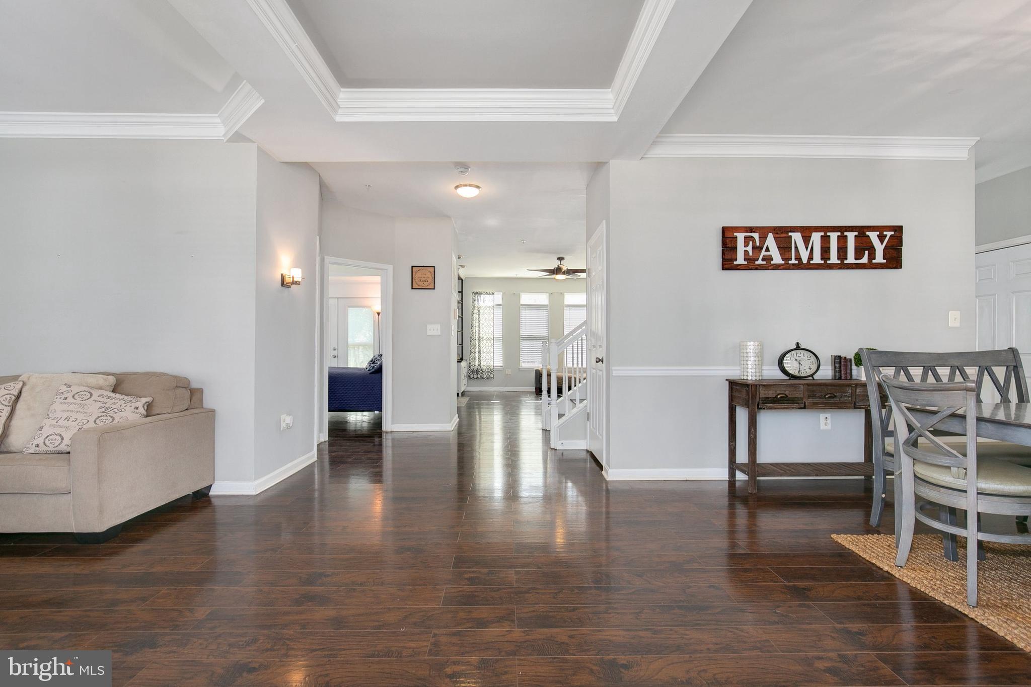 7907 Old Barn Road Bowie, MD 20715 - Photo 6 of 86
