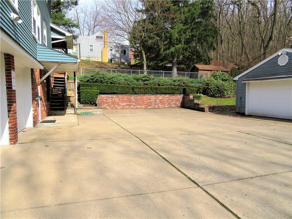 1132 Harmony Road Baden, PA 15005 - Photo 22 of 24