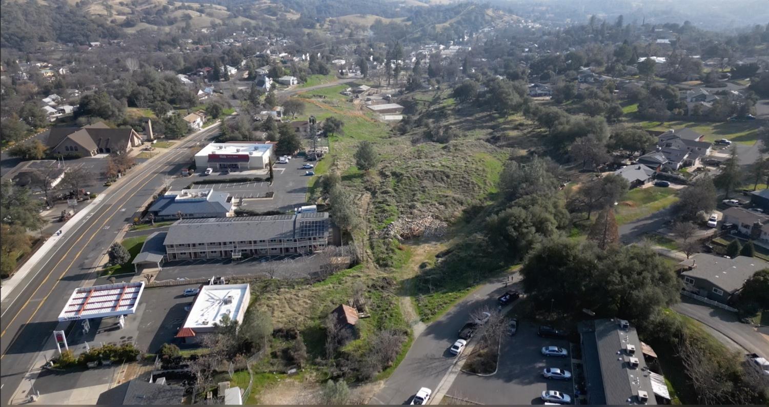 701 Mark Twain Road Angels Camp, CA 95222 - Photo 4 of 9 an aerial view of residential house with outdoor space
