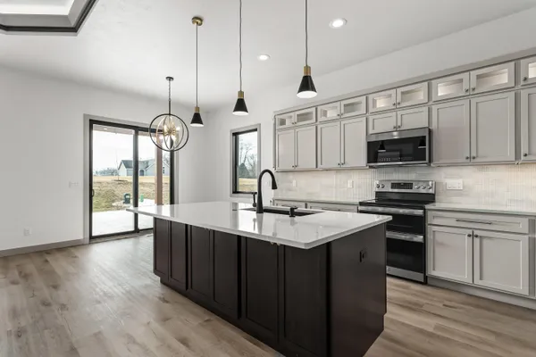 $539,900 | 353 Ridge View, Unit 11, Milton, WI 53563