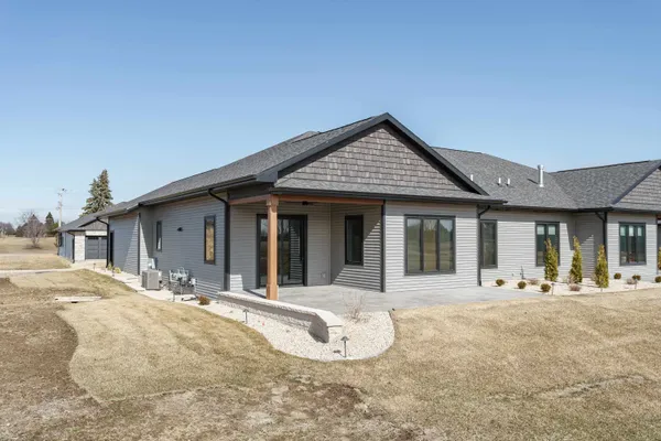 $539,900 | 353 Ridge View, Unit 11, Milton, WI 53563