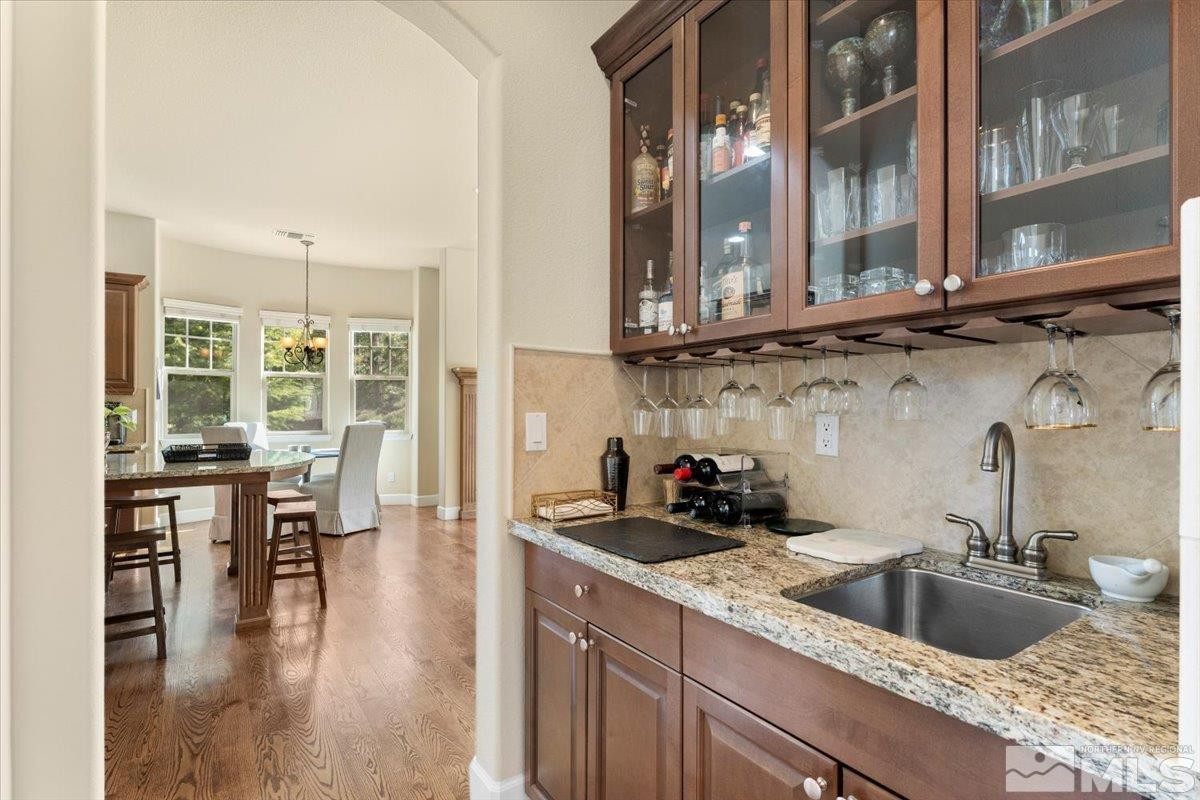 16840 Delacroix Reno, NV 89511 - Photo 8 of 34 Photo 8