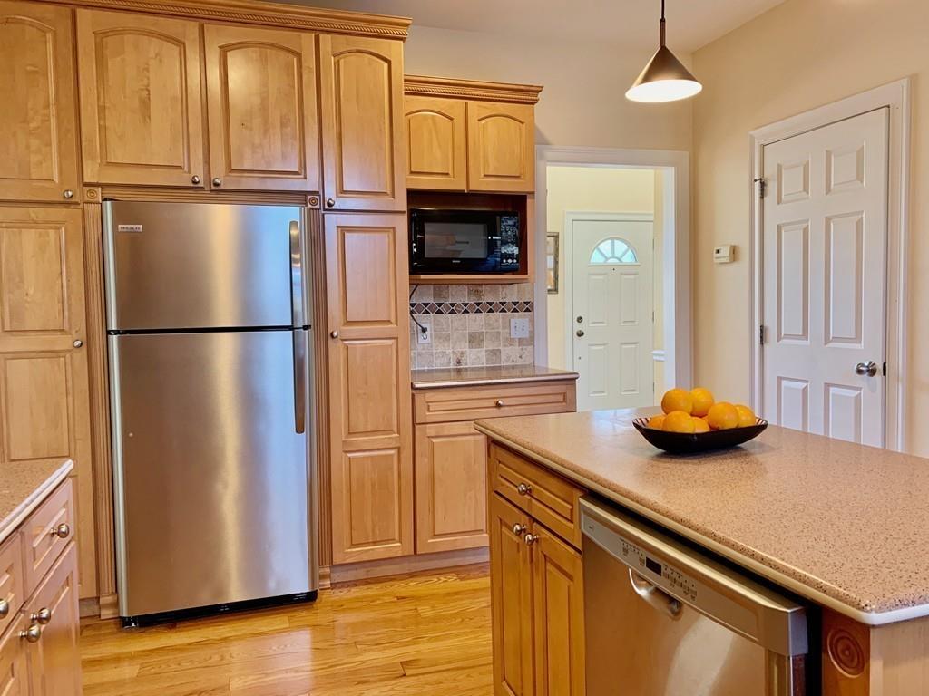 40 Summerfield Road Amherst, MA 01002 - Photo 13 of 41 Gallery Image 13