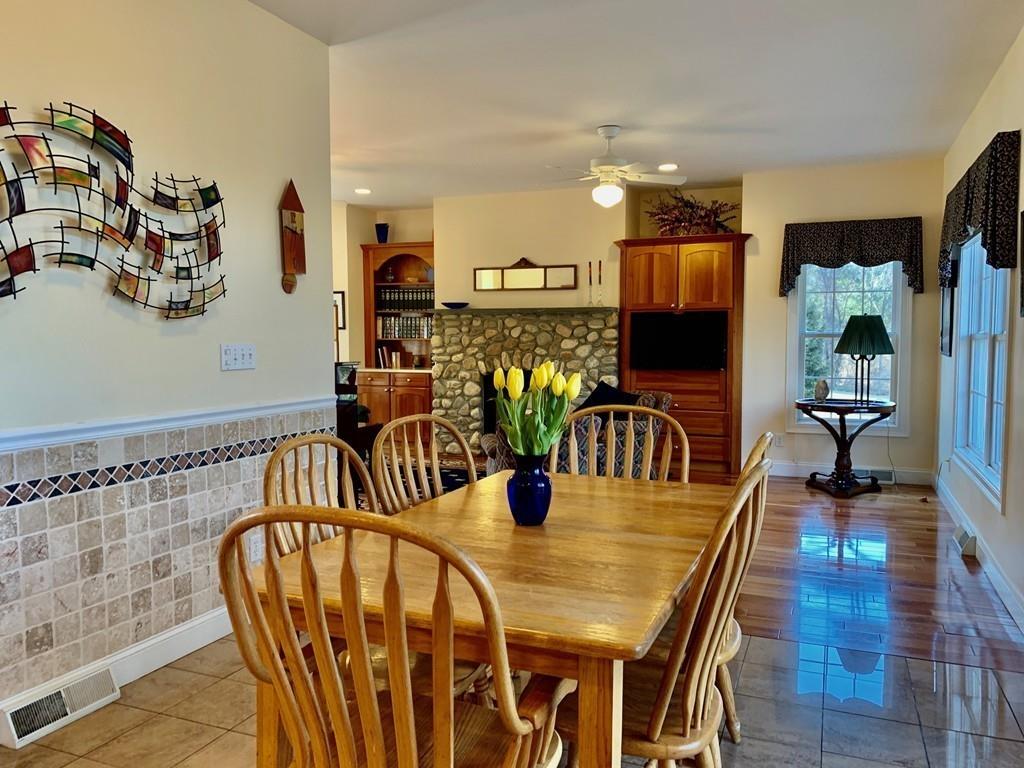40 Summerfield Road Amherst, MA 01002 - Photo 8 of 41 Gallery Image 8