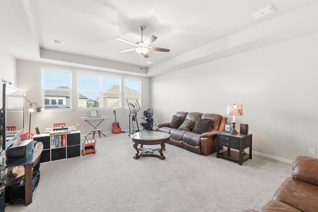 529 Prairie Run Aledo, TX 76008 - Photo 28 of 40 Upstairs you will find this fabulous bonus room - perfect for any family!