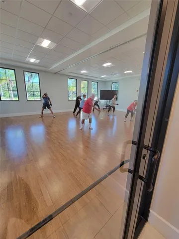 $268,000 | 3097 Willow Green Drive, Unit 32, Sarasota, FL 34235