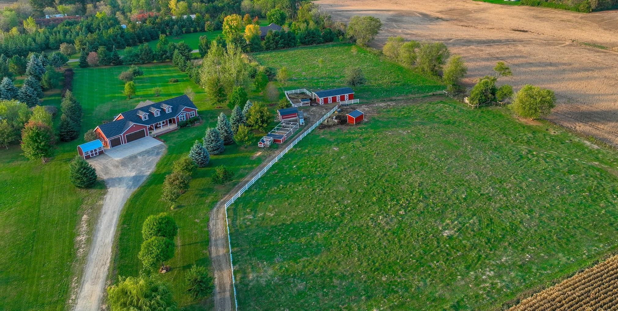 2352 County Rd I Somerset, WI 54025 - Photo 1 of 40 Gallery Image 1