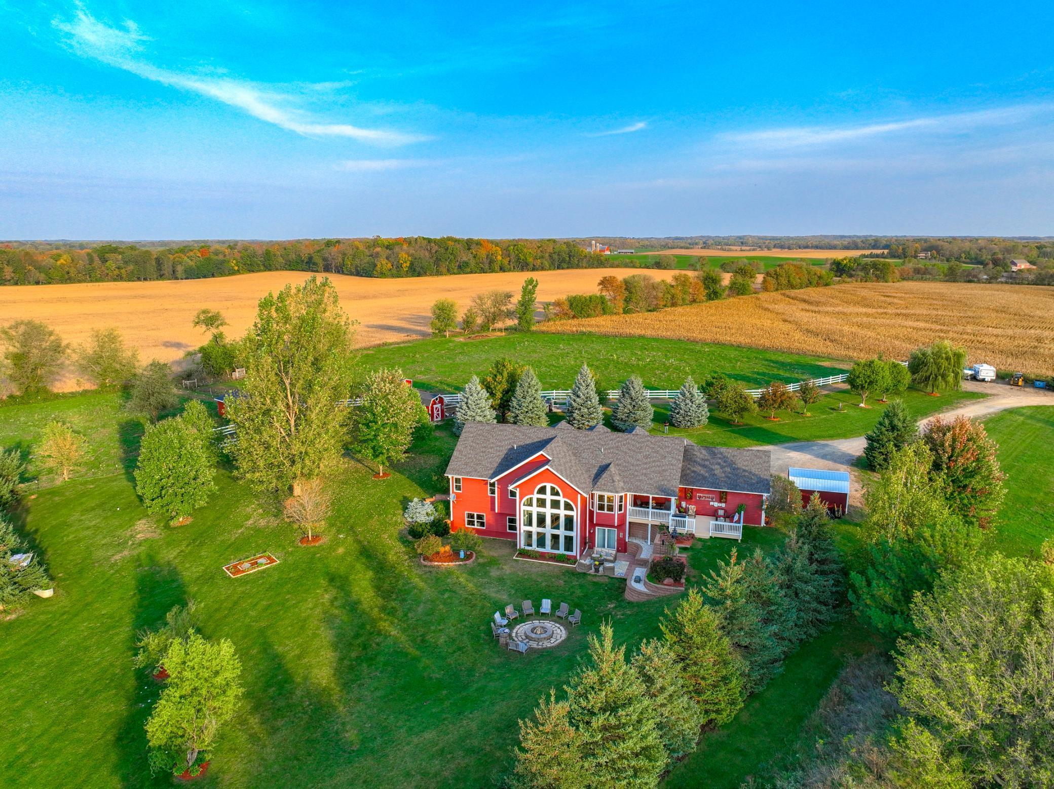2352 County Rd I Somerset, WI 54025 - Photo 4 of 40 Gallery Image 4