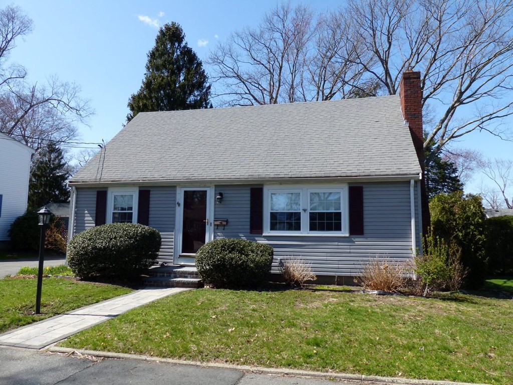 93 Grant Road Lynn, MA 01904 - Photo 1 of 31 Gallery Image 1