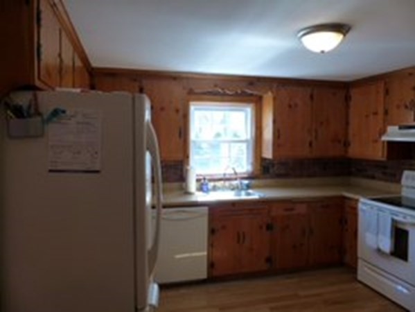 93 Grant Road Lynn, MA 01904 - Photo 11 of 31 Gallery Image 11
