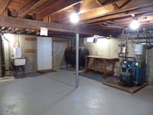 93 Grant Road Lynn, MA 01904 - Photo 30 of 31 Gallery Image 30