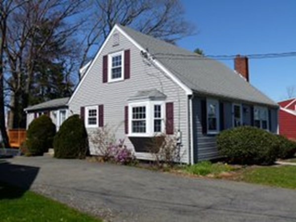 93 Grant Road Lynn, MA 01904 - Photo 3 of 31 Gallery Image 3