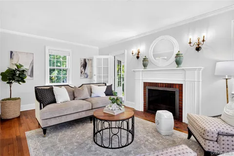 $1,299,000 | 23 Foster Avenue, Malverne, NY 11565