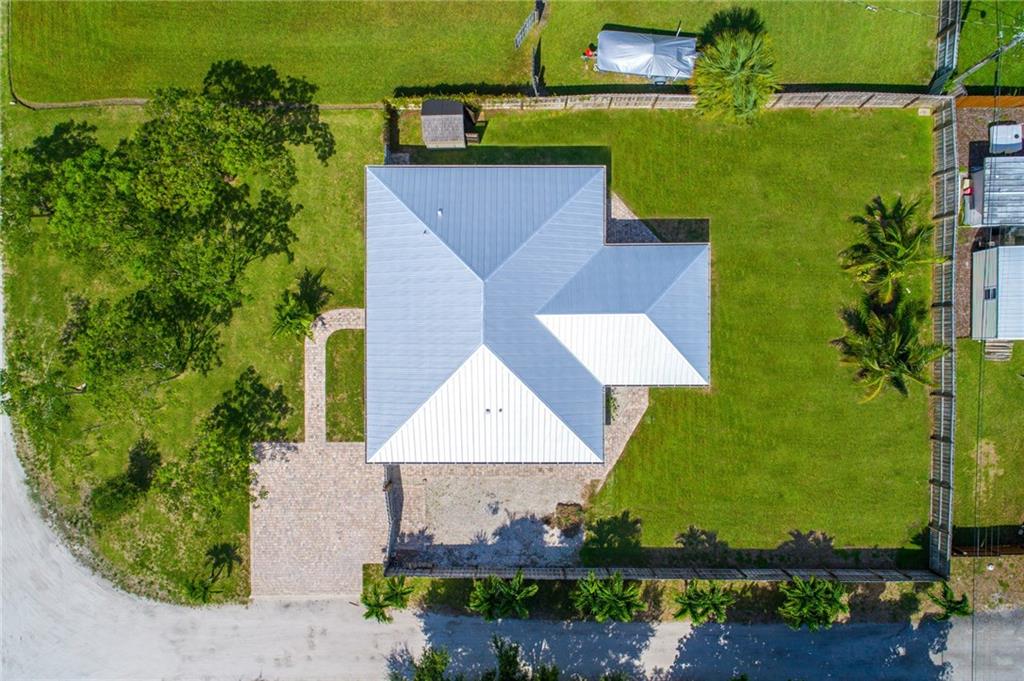 5111 Southeast Post Terrace Stuart, FL 34997 - Photo 24 of 34 Gallery Image 24
