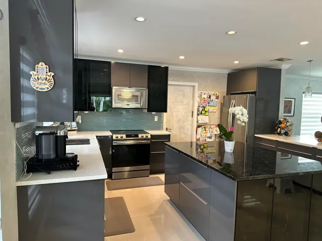 $950,000 | 11417 Little Bear Drive, Boca Raton, FL 33428