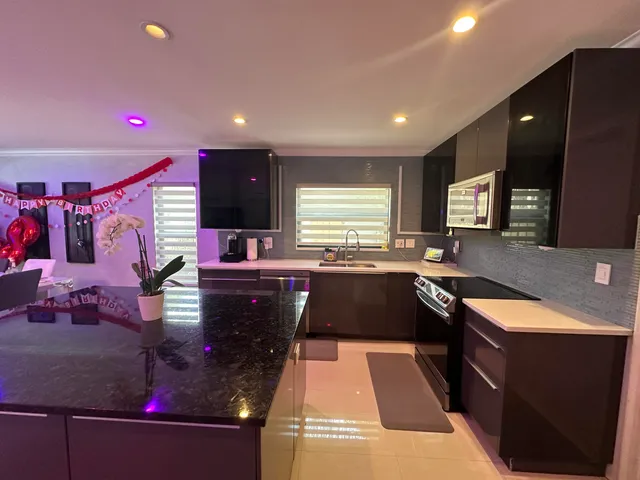 $950,000 | 11417 Little Bear Drive, Boca Raton, FL 33428