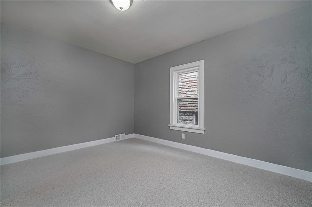 206 Weavertown Road Canonsburg, PA 15317 - Photo 12 of 29 Gallery Image 12