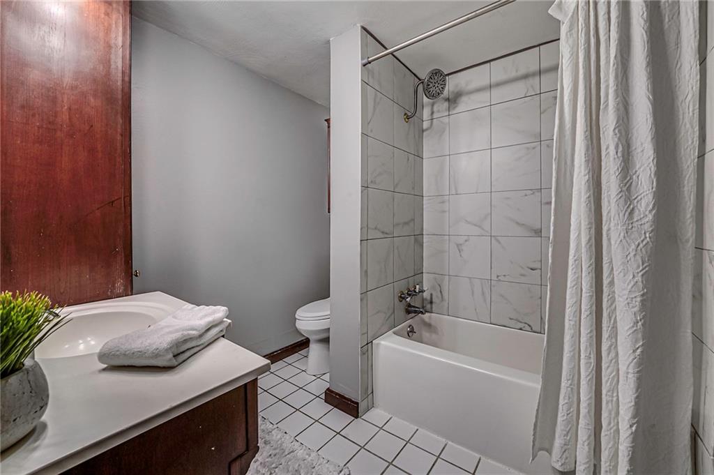 206 Weavertown Road Canonsburg, PA 15317 - Photo 23 of 29 Gallery Image 23