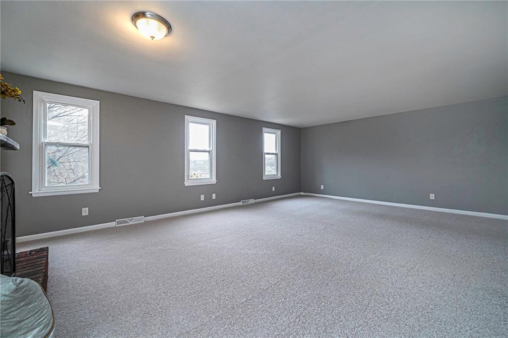 206 Weavertown Road Canonsburg, PA 15317 - Photo 8 of 29 Gallery Image 8