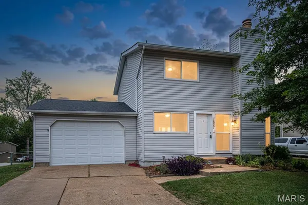 $245,000 | 1627 Williamsburg Drive, Barnhart, MO 63012