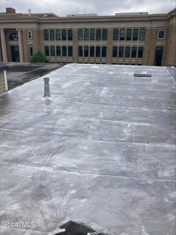 $240,000 | 17 North Lake Avenue, Albany, NY 12203