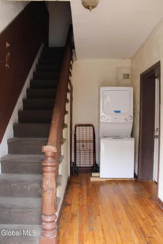 $240,000 | 17 North Lake Avenue, Albany, NY 12203