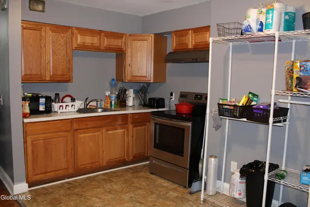 $240,000 | 17 North Lake Avenue, Albany, NY 12203