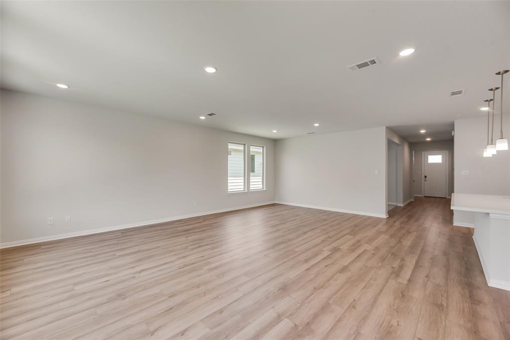 620 Marcus Lane Crowley, TX 76036 - Photo 13 of 27 Representative Photos