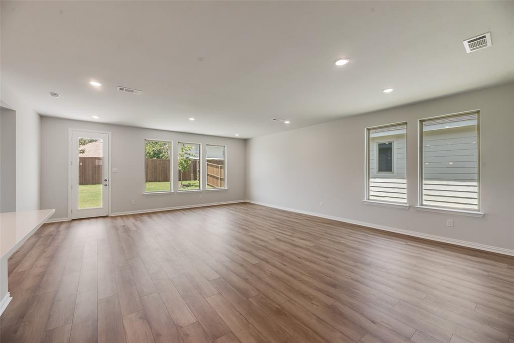 620 Marcus Lane Crowley, TX 76036 - Photo 14 of 27 Representative Photos